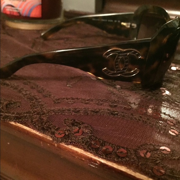 COPY - Authentic Chanel sunglasses